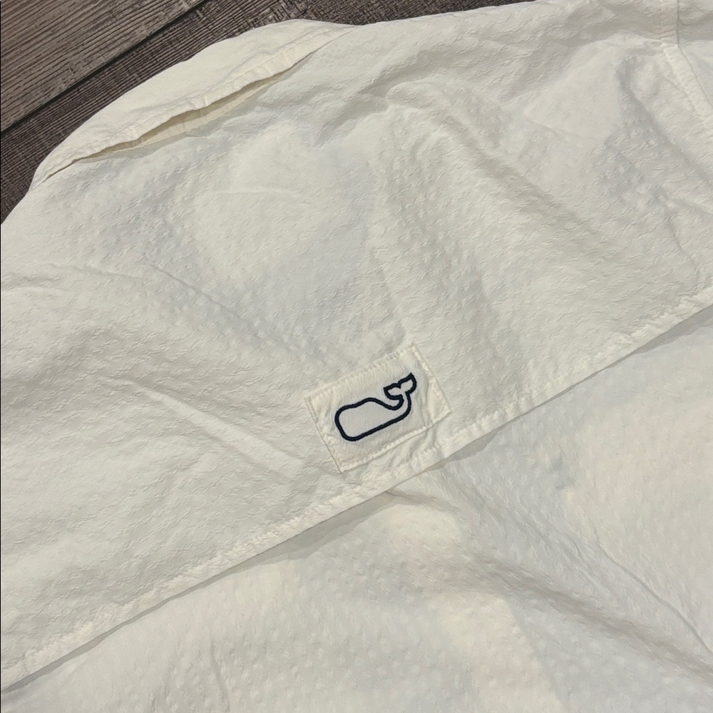 Vineyard Vines Harbor Cover Up - Picture 8 of 9